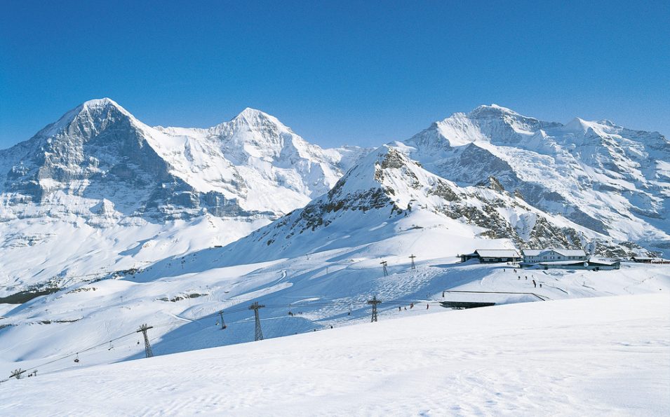 http://www.toursaltitude.com/wp-content/uploads/2014/07/Grindelwald-Wengen-81-955x595.jpg