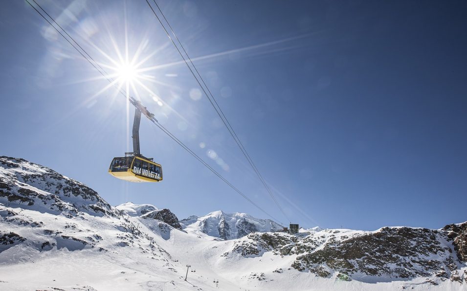 http://www.toursaltitude.com/wp-content/uploads/2014/07/Swiss_Image_esm9825JPG-955x595.jpg