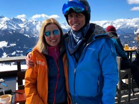 Doug Roy & Diane Kawai de Rod Roy Ski & Snowboard School