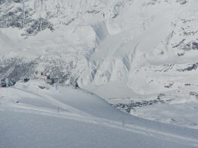 http://www.toursaltitude.com/wp-content/uploads/2014/09/Cervinia-6-280x210.jpg