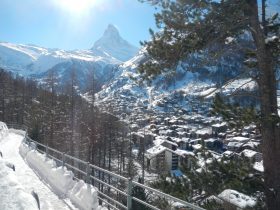 http://www.toursaltitude.com/wp-content/uploads/2014/09/Zermatt-10-e1649700622944-280x210.jpg