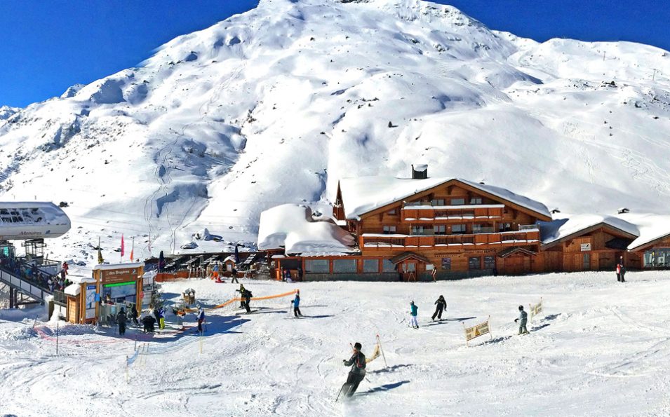 http://www.toursaltitude.com/wp-content/uploads/2018/04/hotel-isatis-les-ménuires-1-955x595.jpg