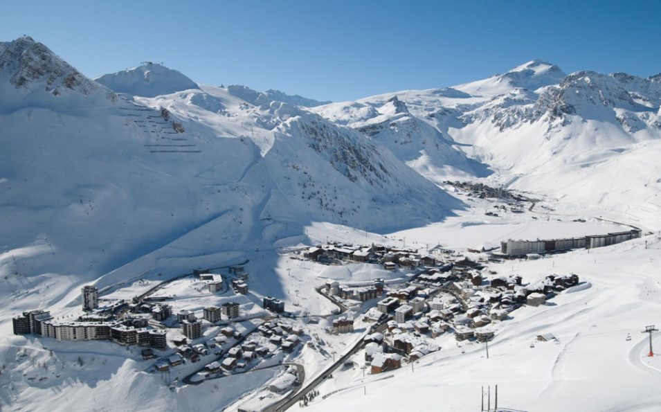 http://www.toursaltitude.com/wp-content/uploads/2018/04/tignes_©andyparant_1-955x595.jpg