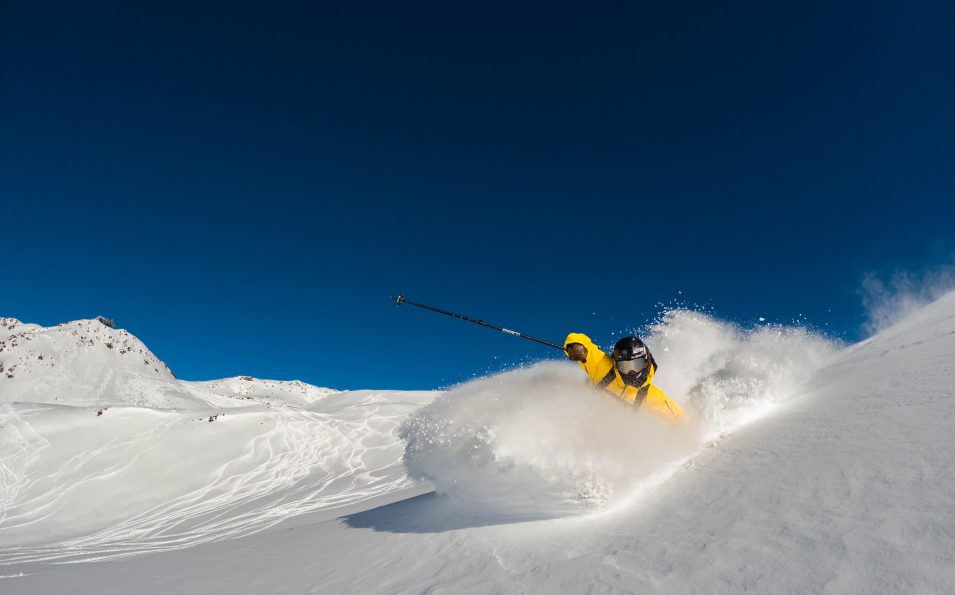 http://www.toursaltitude.com/wp-content/uploads/2021/09/230117_GoPro_Lucas_Freeride-L.BROCHOT-OT-val-Thorens-9-955x595.jpg