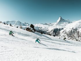 http://www.toursaltitude.com/wp-content/uploads/2022/04/Matterhorn-ski-paradise_2-280x210.jpg